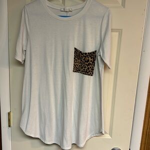 Size L shirt